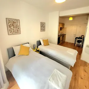 En-suite Double - Leytonstone E11 Londra